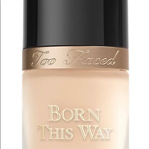 TOO FACED FOUNDATION (SEASHELL)